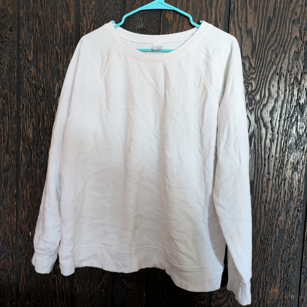 Time and Tru White Crewneck Sweatshirt